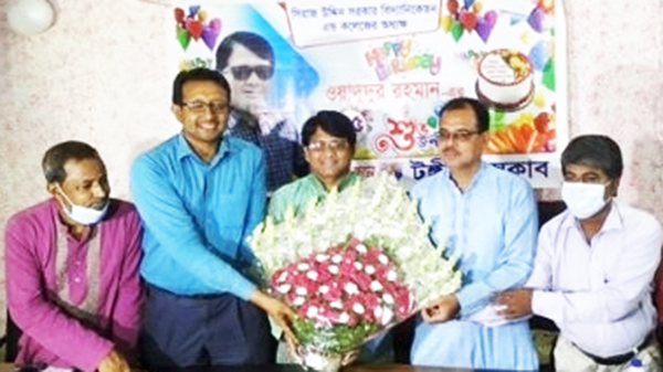 টঙ্গী প্রেসক্লাবে শিক্ষাবিদ ওয়াদুদুর রহমানের জন্মদিন পালিত