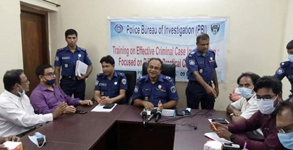 তাড়াশে যুবক খুন: সন্দেহ ছিল পরকীয়ার, বেরিয়ে এলো ব্যবসায়িক দ্বন্দ্ব
