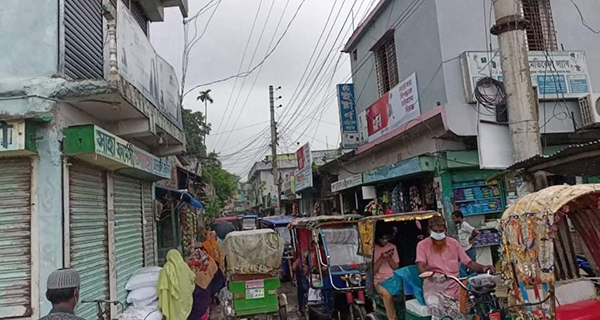 আখাউড়া হাসপাতাল রোডে যানজট ফ্লাইওভার অথবা আন্ডারপাস রাস্তা তৈরির আশ্বাস