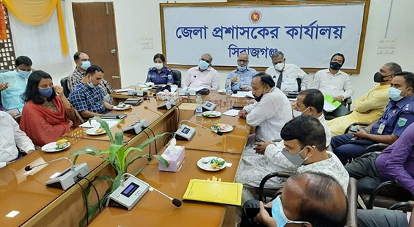 সিরাজগঞ্জে শারদীয় উৎসব উপলক্ষে জেলা প্রশাসকের মত বিনিময় সভা