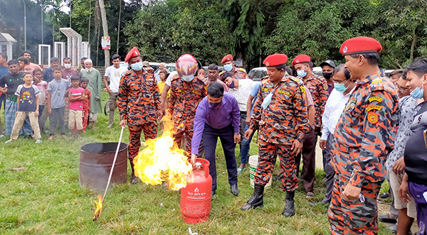 হোমনায় আন্তর্জাতিক দুর্যোগ প্রশমন দিবস উদযাপন