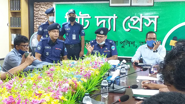 চান্দিনায় সম্পত্তির লোভে ভাতিজাকে ফাঁসাতে নিজ কন্যা হত্যা