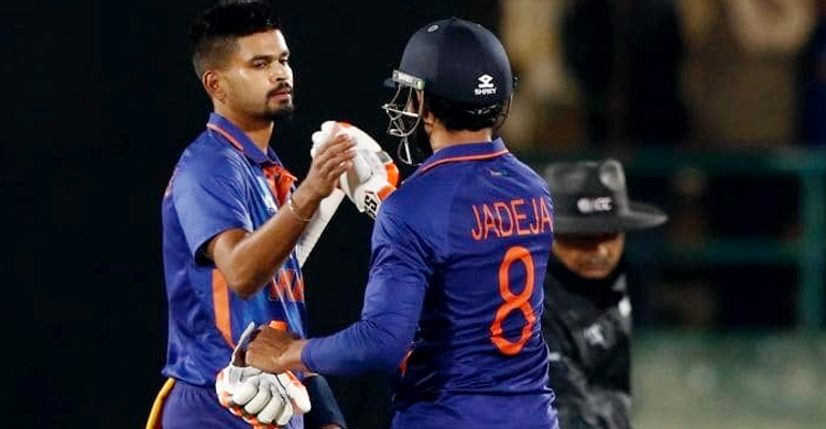 ১৮৩ করেও পাত্তা পেলো না শ্রীলঙ্কা, টি-টোয়েন্টি সিরিজ ভারতের