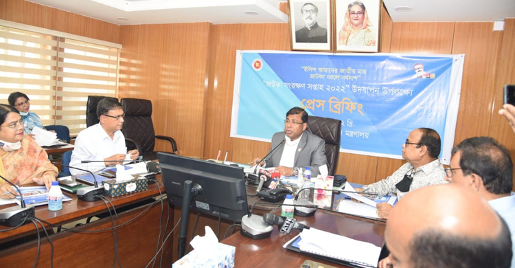 বৈদেশিক মুদ্রা অর্জনে ইলিশের উৎপাদন বাড়াতে চায় সরকার: মন্ত্রী 