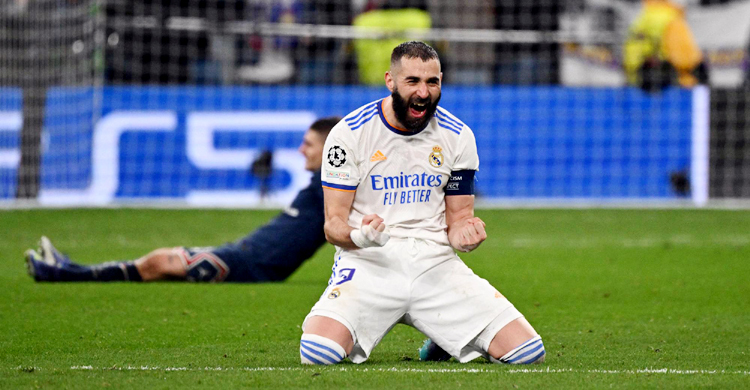 এক হ্যাটট্রিকে দুই কিংবদন্তিকে ছাড়ালেন বেনজেমা