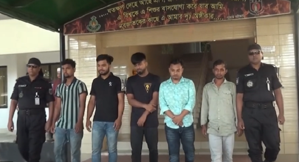 টঙ্গী ও আব্দুল্লাহপুর থেকে মোবাইল ছিনতাই চক্রের পাঁচ সদস্য গ্রেফতার
