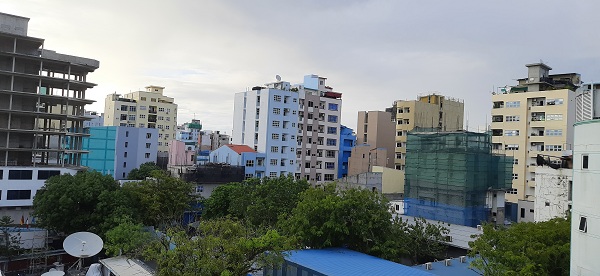 মালদ্বীপের বাসাবাড়ির  ছাদে নেই ভিনদেশি পতাকা