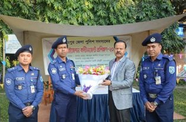 রংপুরে জেলা পুলিশের মোবিলাইজেশন কন্টিনজেন্ট প্রশিক্ষণ