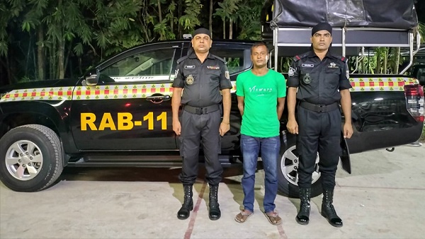 নোয়াখালীতে মেডিকেল টেকনোলজিস্ট হত্যা: যাবজ্জীবন সাজাপ্রাপ্ত আসামি গ্রেফতার