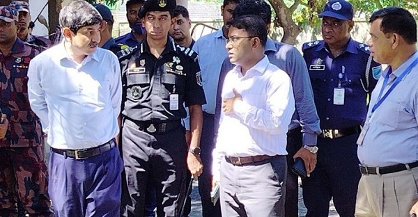 নরসিংদী কারাগার পরিদর্শনে ঢাকা বিভাগীয় কমিশনার