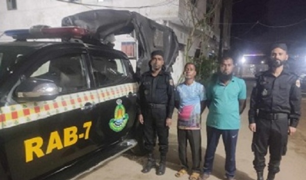 বারইয়ারহাটে র‍্যাবের মাদকবিরোধী অভিযানে ৫৮ কেজি গাঁজা উদ্ধার; গ্রেফতার ২