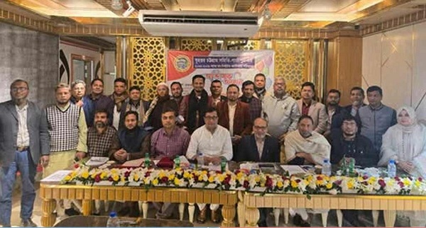 বৃহত্তর চট্টগ্রাম সমিতি-গাজীপুর এর কমিটি গঠন:সোহেল সাদাত সভাপতি,ড. দেবজিৎ রায় সাধারণ সম্পাদক 