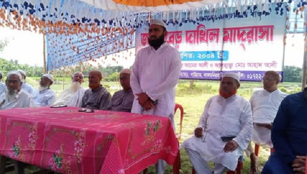 পাটগ্রামে জগতবেড় দাখিল মাদরাসার ভিত্তি প্রস্তর স্থাপন