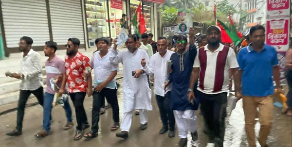 বিএনপির ৩১ দফা কর্মসূচী বাস্তবায়নের লক্ষ্যে টঙ্গীতে তৃনমুল বিএনপি লিফলেট বিতরন কমসূচী  